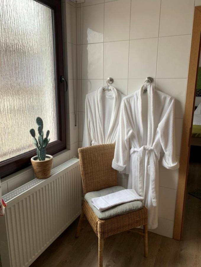 Hotel Deutsches Haus Lampertheim Esterno foto