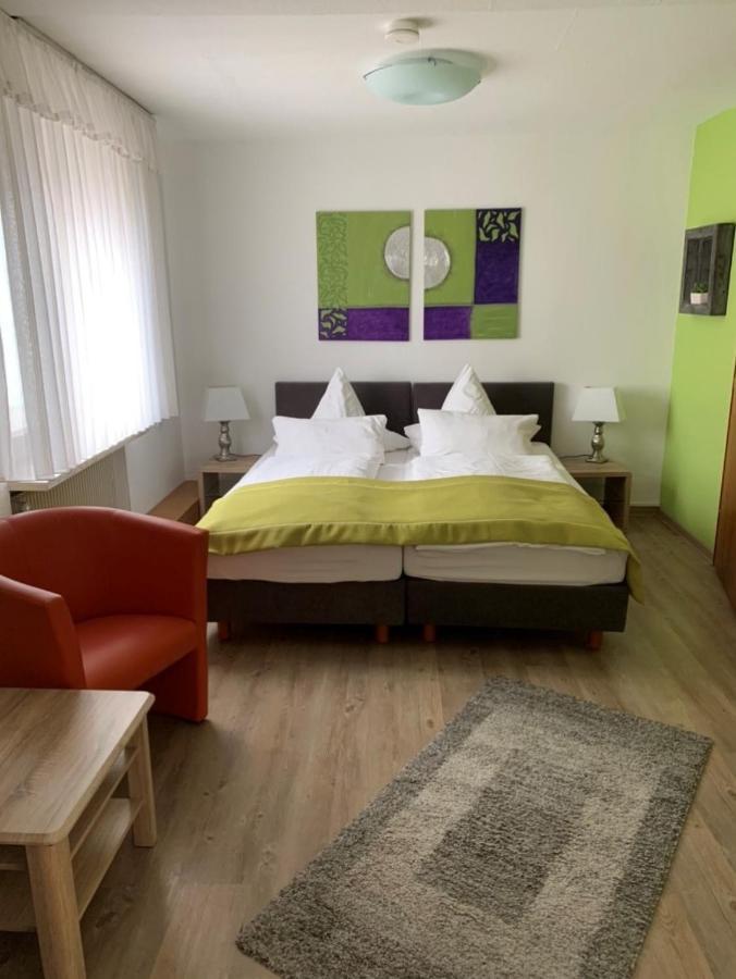 Hotel Deutsches Haus Lampertheim Esterno foto